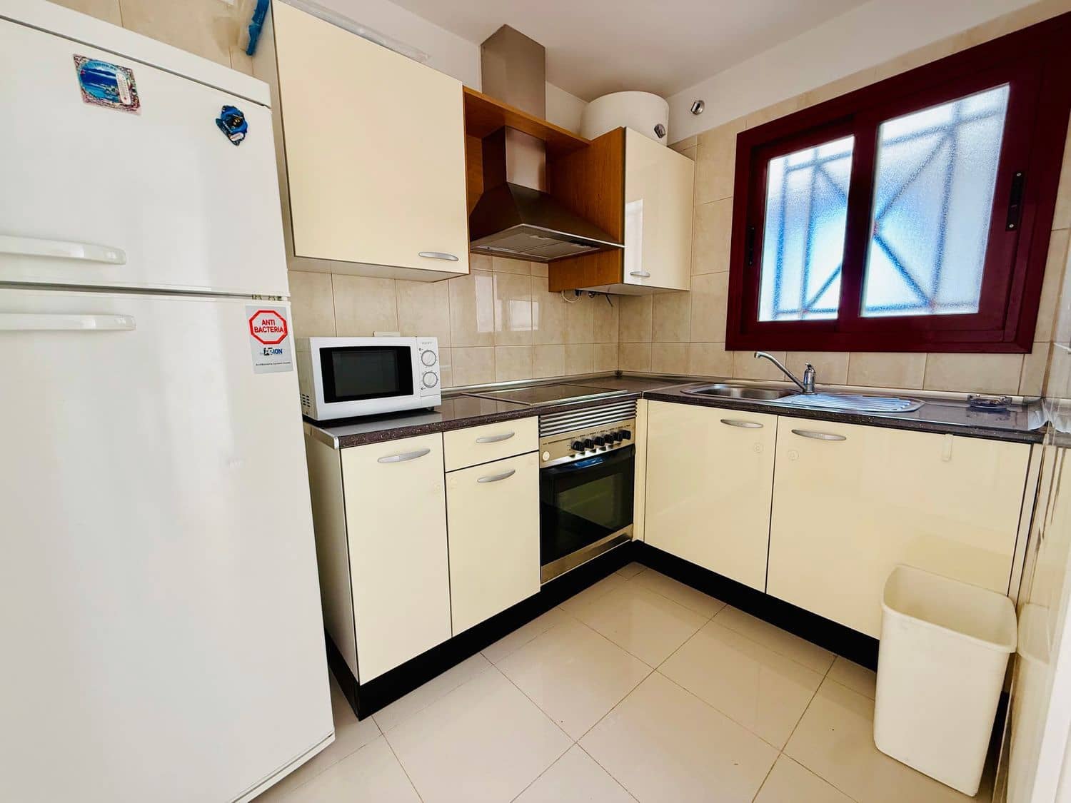 2 soverom Leilighet til salgs i Palm-Mar med svømmebasseng garasje - € 379 000 (Ref: 9558733)