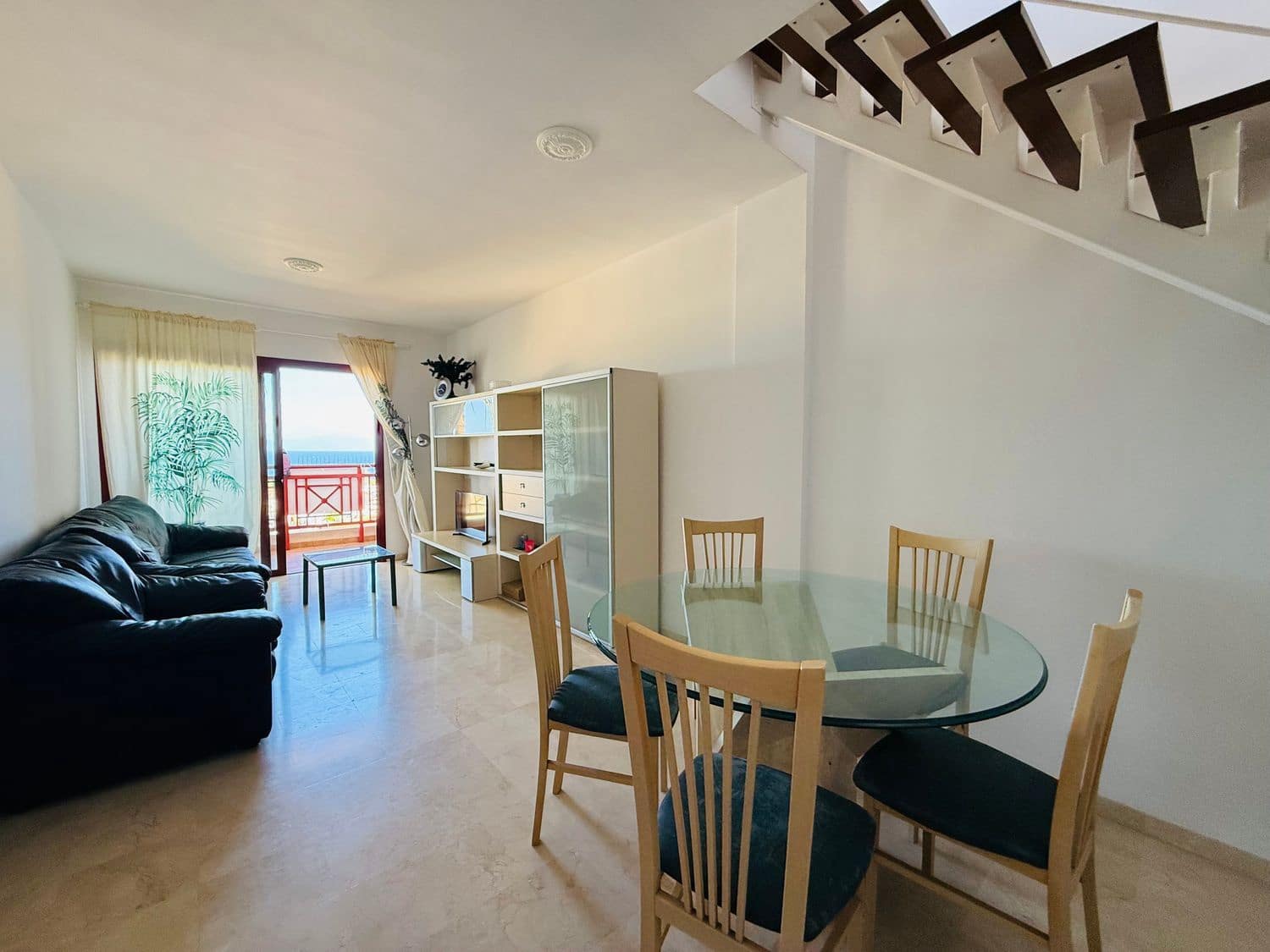 2 soverom Leilighet til salgs i Palm-Mar med svømmebasseng garasje - € 379 000 (Ref: 9558733)