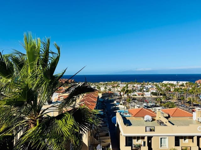 2 soverom Leilighet til salgs i Palm-Mar, Arona med svømmebasseng garasje - € 379 000 (Ref: 9558733)