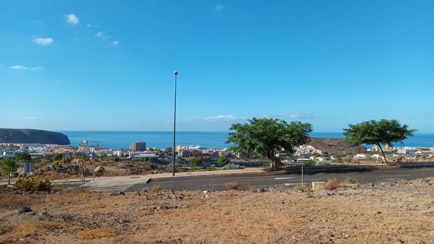 Mark till salu i Chayofa - 890 000 € (Ref: 9558735)