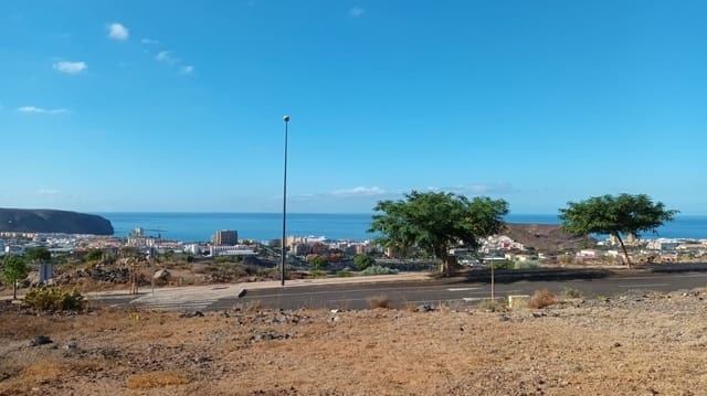 Mark till salu i Chayofa, Arona - 890 000 € (Ref: 9558735)