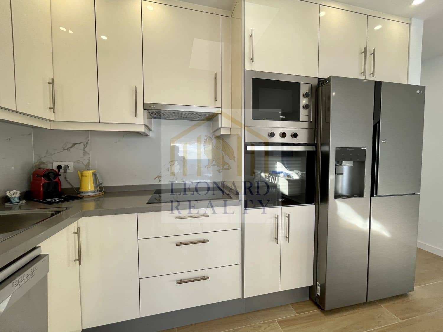 1 soveværelse Lejlighed til salg i Puerto Santiago med swimmingpool garage - € 385.000 (Ref: 9558737)