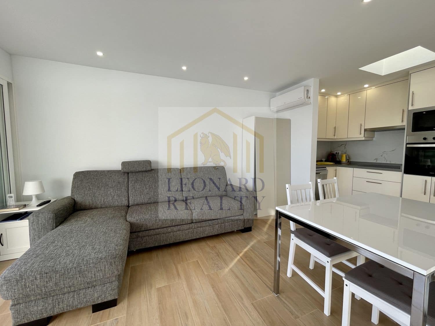 1 soveværelse Lejlighed til salg i Puerto Santiago med swimmingpool garage - € 385.000 (Ref: 9558737)