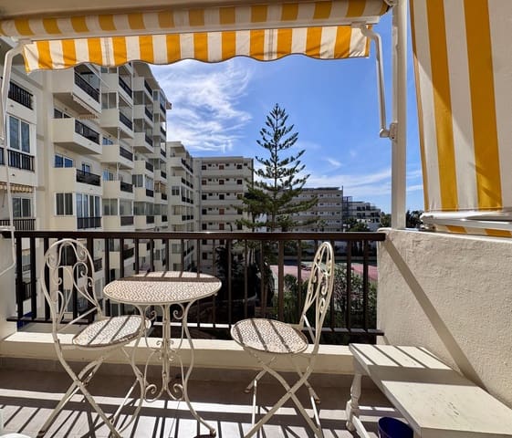 1 sypialnia Apartament na sprzedaż w Playa de las Americas, Arona z basenem garażem - 349 000 € (Ref: 9558738)