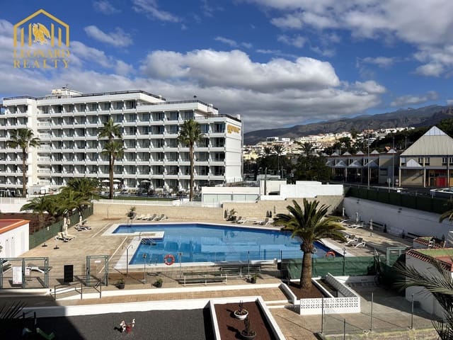 1 sypialnia Apartament na sprzedaż w Playa de las Américas, Adeje z basenem garażem - 275 000 € (Ref: 9558740)