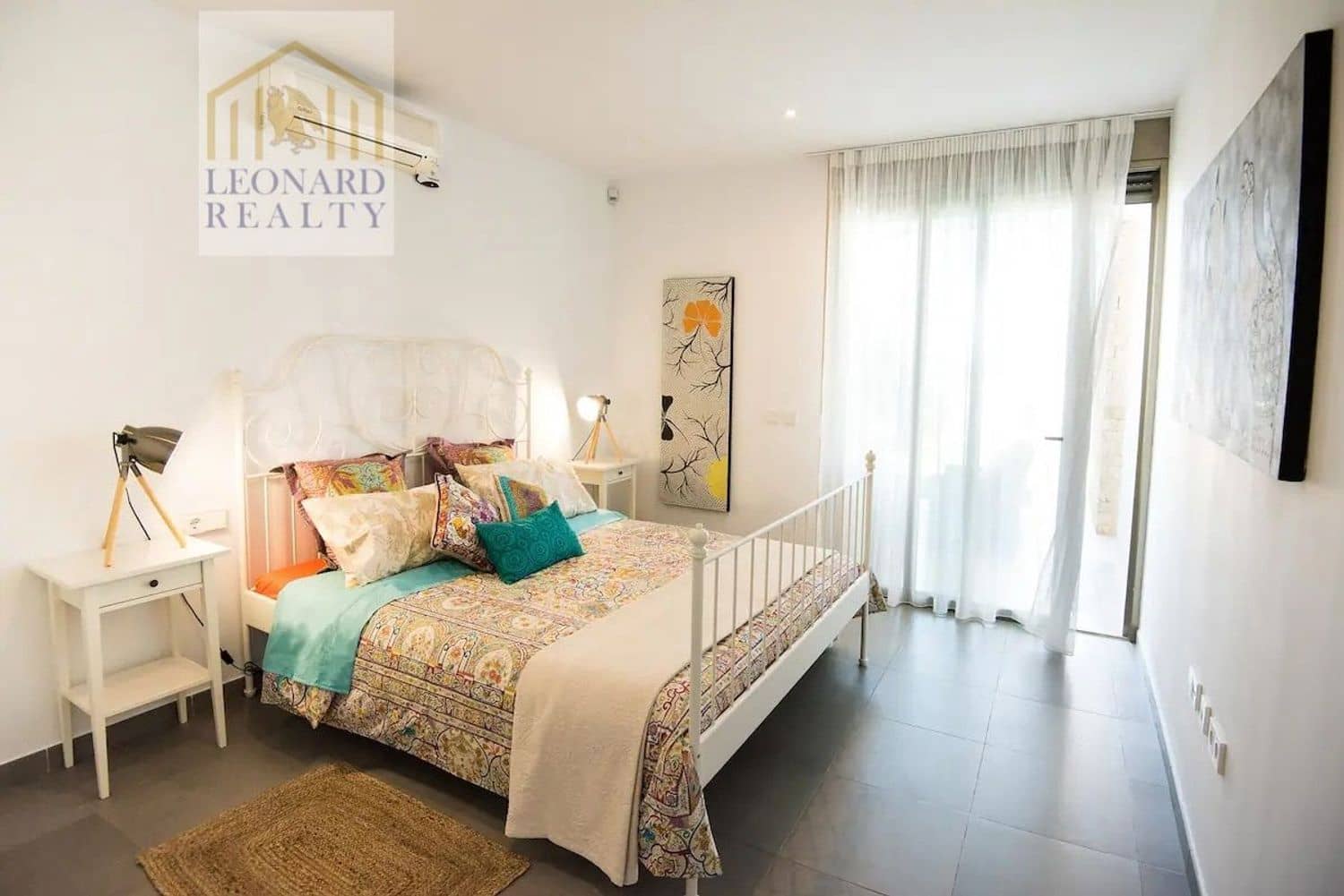 3 soverom Hus til salgs i La Caleta Adeje med svømmebasseng garasje - € 1 690 000 (Ref: 9558742)