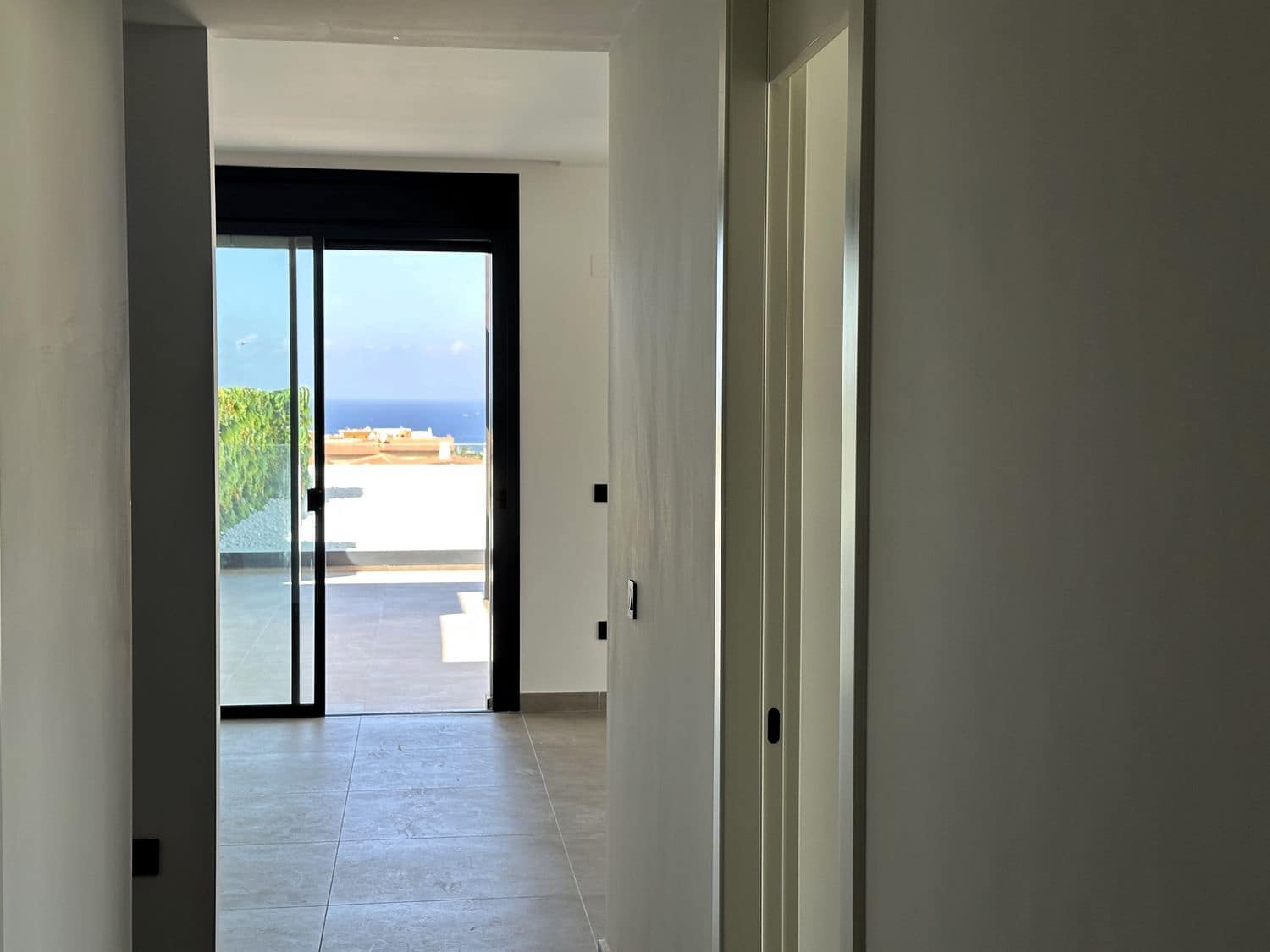 3 makuuhuone Huoneisto myytävänä paikassa Costa Adeje mukana uima-altaan 
autotalli - 1 295 000 € (Ref: 9558743)