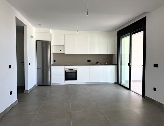 3 makuuhuone Huoneisto myytävänä paikassa Playa de Fañabé Alto, Adeje mukana uima-altaan 
autotalli - 1 295 000 € (Ref: 9558743)