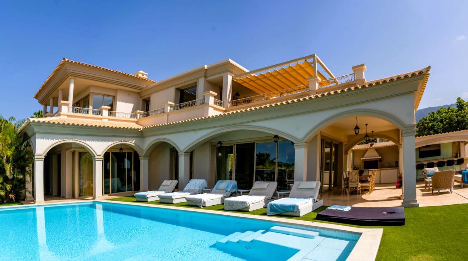 6 chambre Villa/Maison à vendre à La Caleta Adeje avec piscine garage - 5 950 000 € (Ref: 9558744)