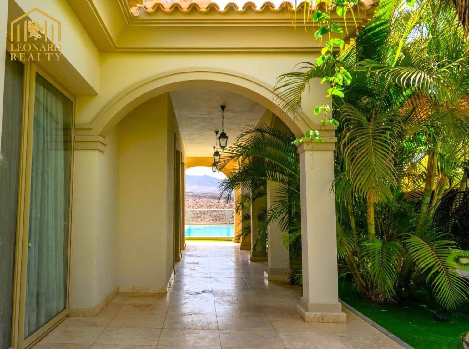 6 chambre Villa/Maison à vendre à La Caleta Adeje avec piscine garage - 5 950 000 € (Ref: 9558744)