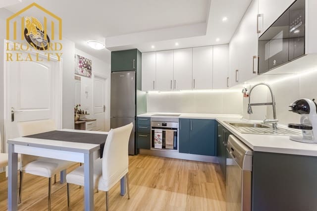 2 soveværelse Lejlighed til salg i Chayofa, Arona med swimmingpool garage - € 430.000 (Ref: 9560879)