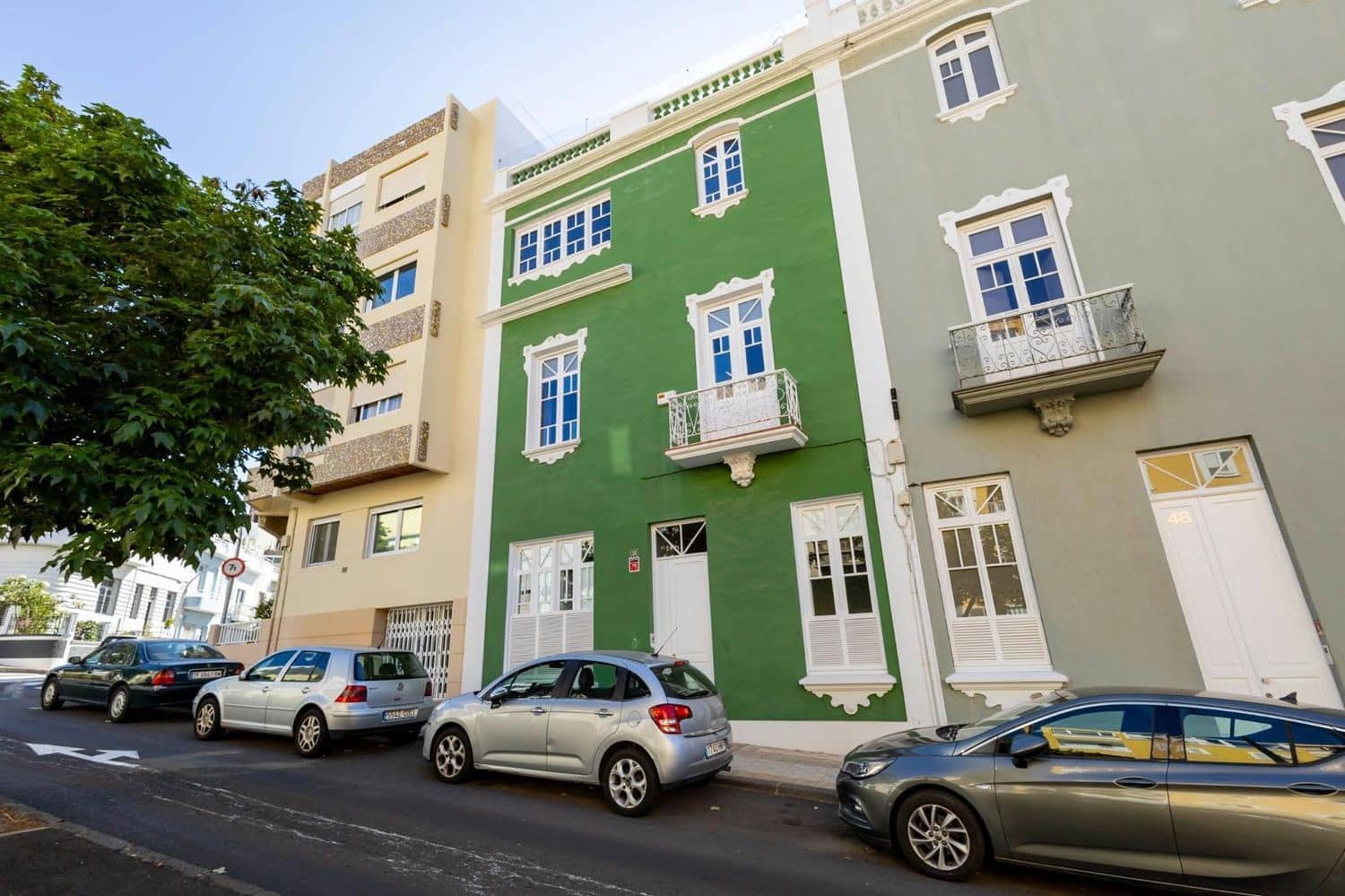 5 quarto Casa em Banda para venda em Santa Cruz de Tenerife com garagem - 1 199 000 € (Ref: 9560880)