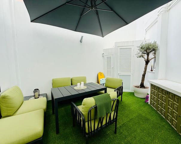 5 quarto Casa em Banda para venda em Las Mimosas, Santa Cruz de Tenerife com garagem - 1 199 000 € (Ref: 9560880)