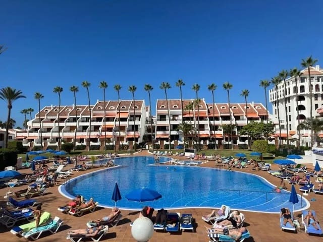 Huoneisto myytävänä paikassa Playa de las Americas, Arona mukana uima-altaan 
autotalli - 299 000 € (Ref: 9560881)