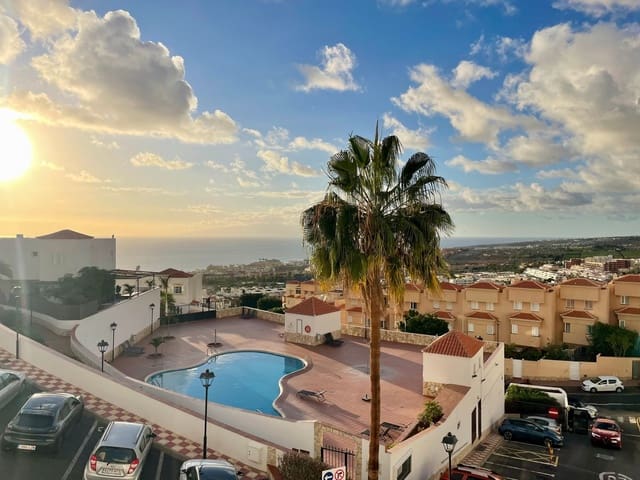 3 camera da letto Casa in vendita in Torviscas Centro y Alto, Adeje con piscina garage - 750.000 € (Rif: 9560882)