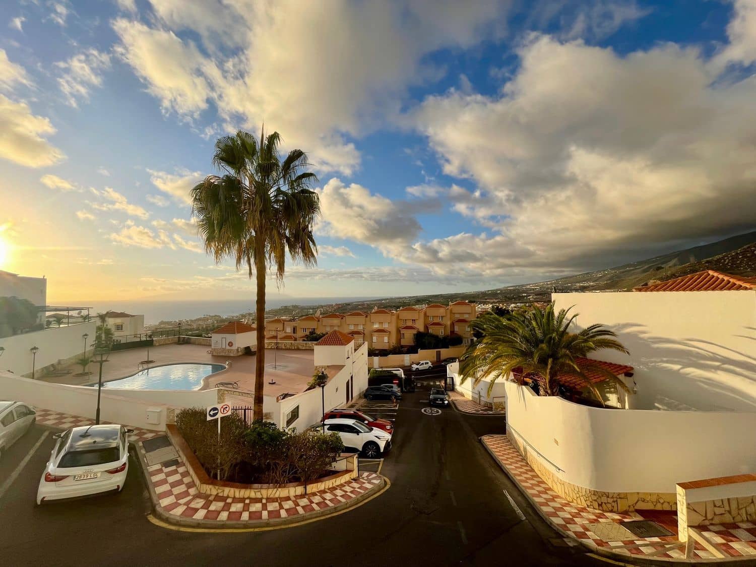 3 camera da letto Casa in vendita in Costa Adeje con piscina garage - 750.000 € (Rif: 9560882)