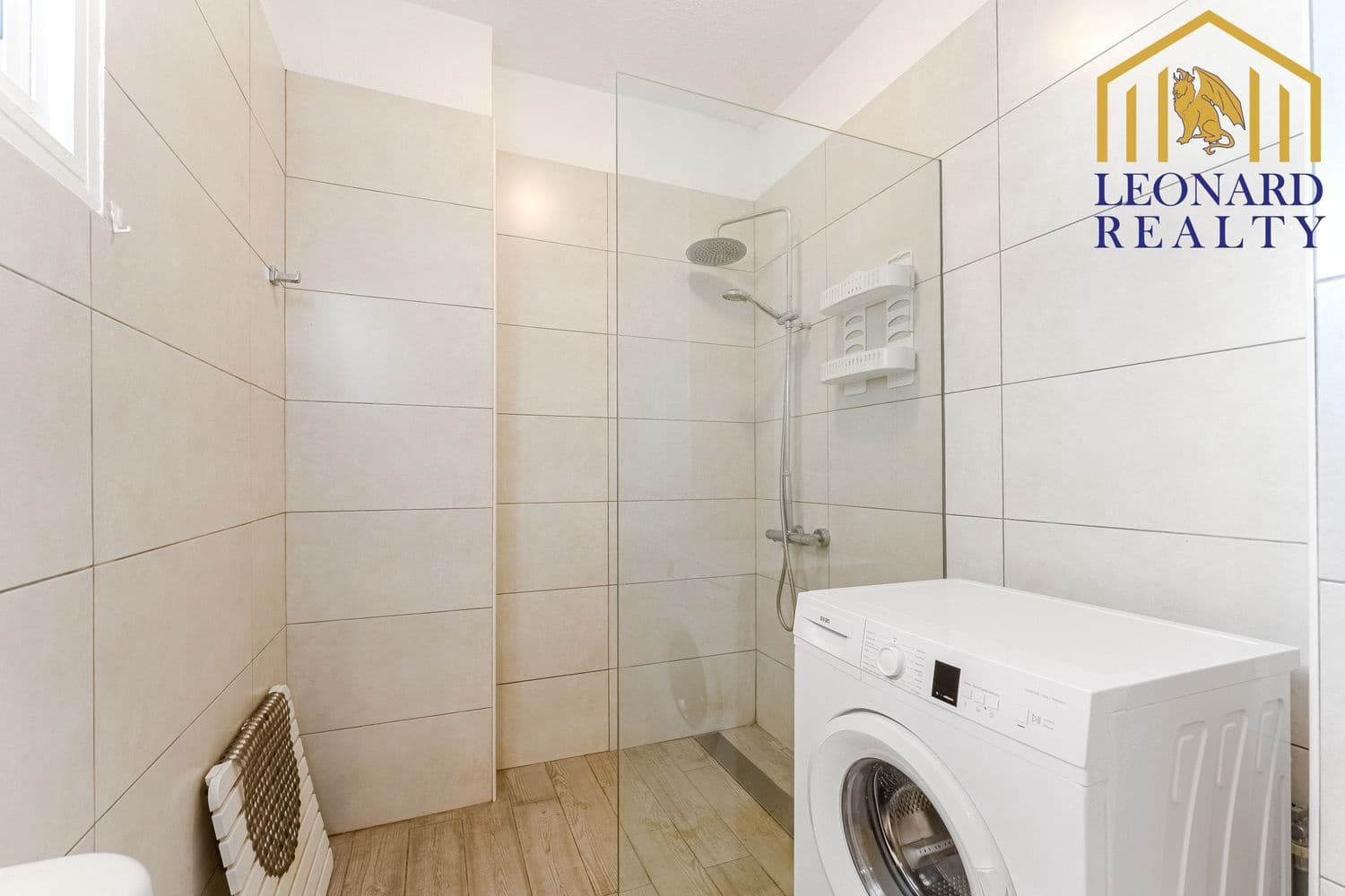 1 makuuhuone Huoneisto myytävänä paikassa Los Cristianos mukana uima-altaan 
autotalli - 249 000 € (Ref: 9629579)