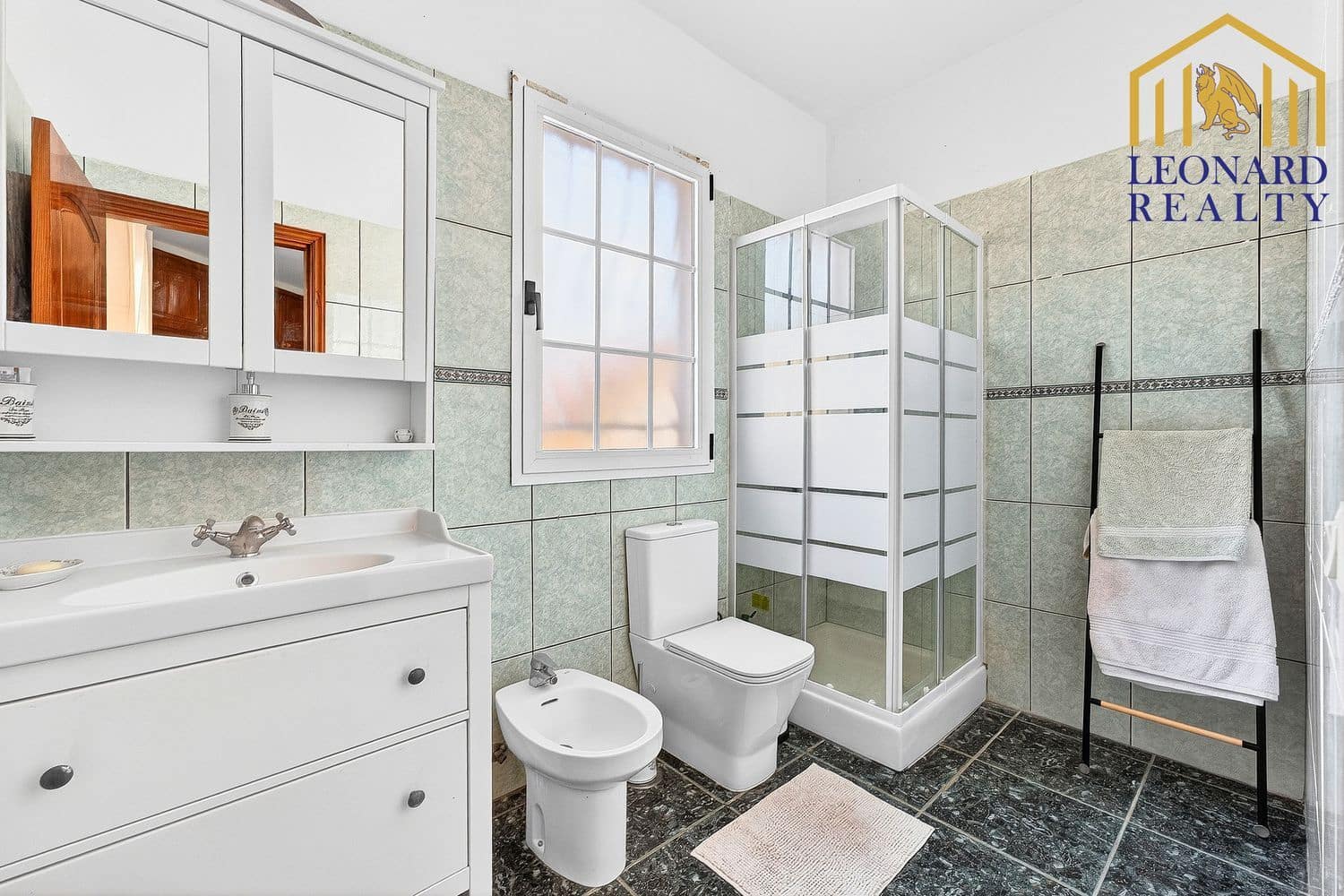 3 slaapkamer Villa te koop in La Camella met garage - € 580.000 (Ref: 9632869)