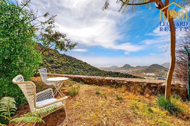 3 slaapkamer Villa te koop in La Camella, Arona met garage - € 580.000 (Ref: 9632869)