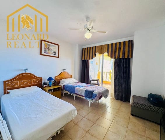 2 sypialnia Apartament na sprzedaż w San Miguel de Abona z basenem garażem - 330 000 € (Ref: 9709475)