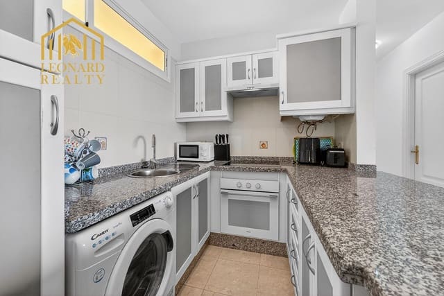 2 soveværelse Lejlighed til salg i San Miguel de Abona med swimmingpool garage - € 295.000 (Ref: 9790050)