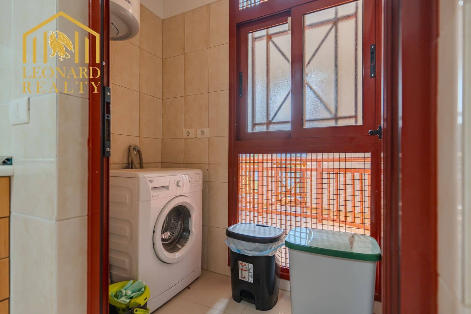 1 Zimmer Apartment zu verkaufen in Palm-Mar mit Pool Garage - 269.000 € (Ref: 9790051)