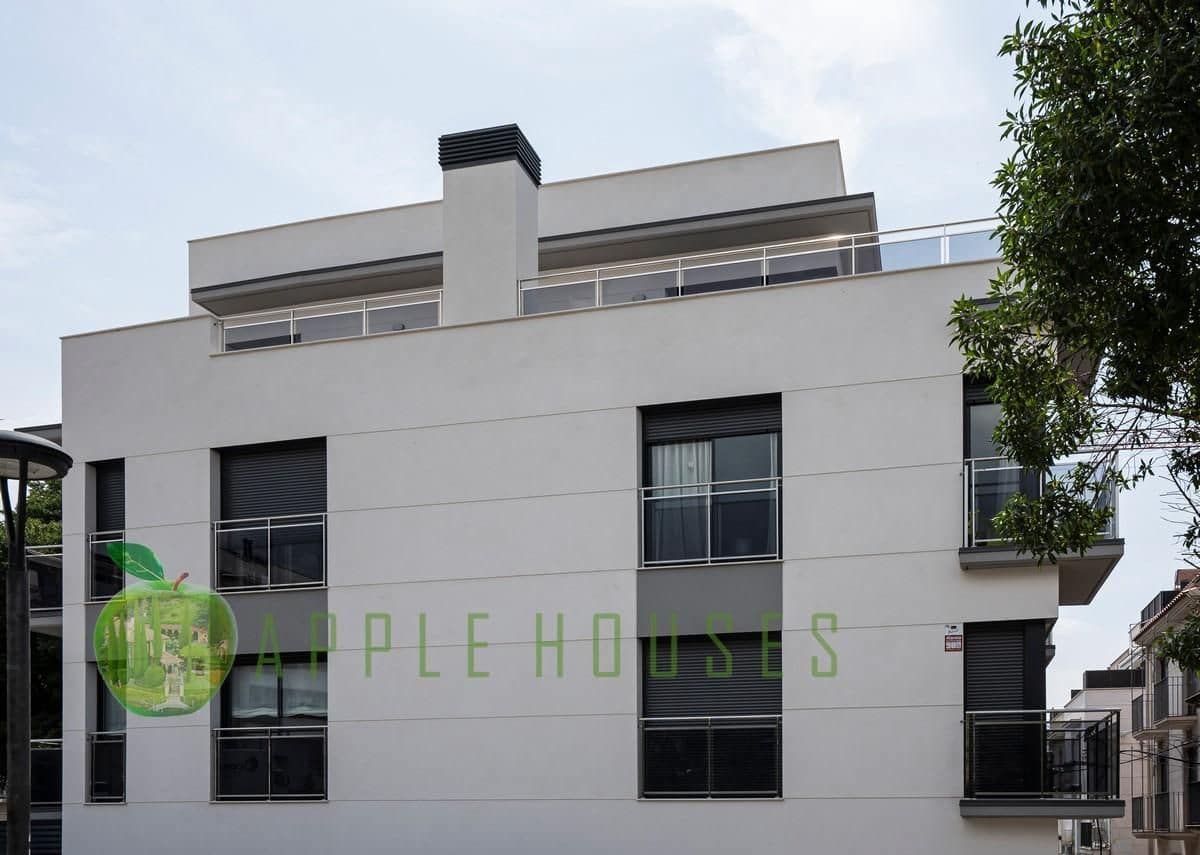 2 quarto Penthouse para venda em Sitges - 675 000 € (Ref: 8814684)