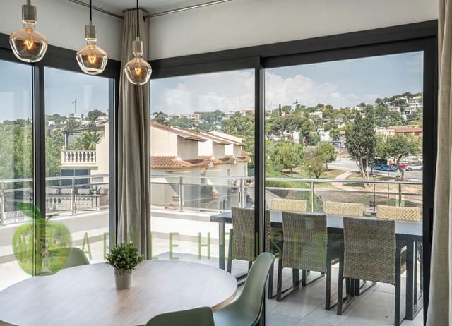 2 soveværelse Penthouse til salg i Sitges - € 730.000 (Ref: 8814684)