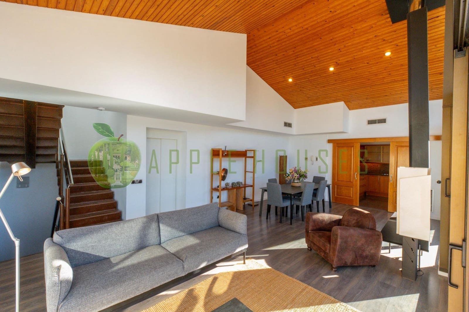 3 soveværelse Villa til salg i Sitges med swimmingpool garage - € 870.000 (Ref: 8814686)