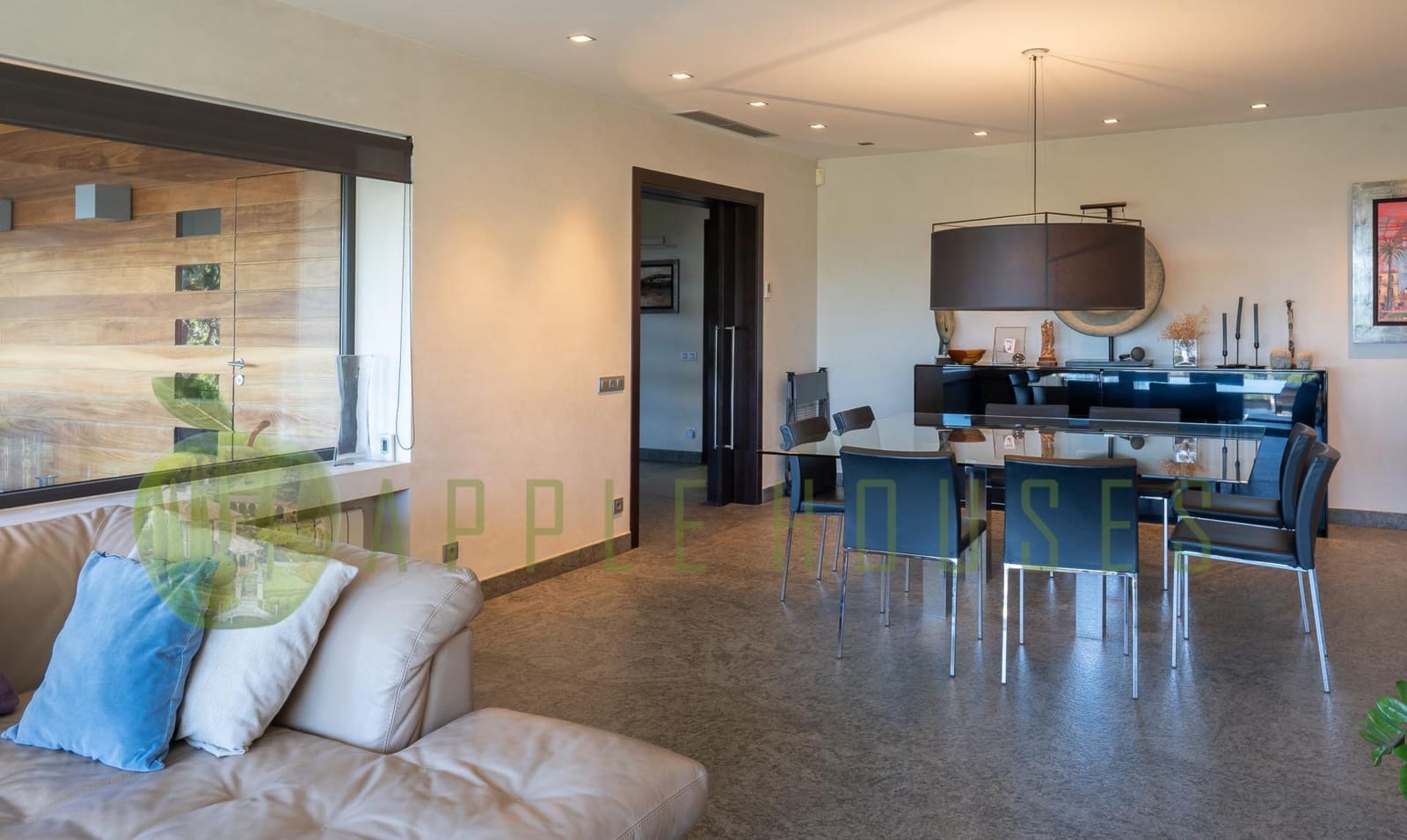 4 bedroom Villa for sale in Premia de Dalt with garage - € 1,149,000 (Ref: 8814694)