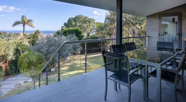 4 soverom Villa til salgs i Premià de Dalt med garasje - € 1 149 000 (Ref: 8814694)