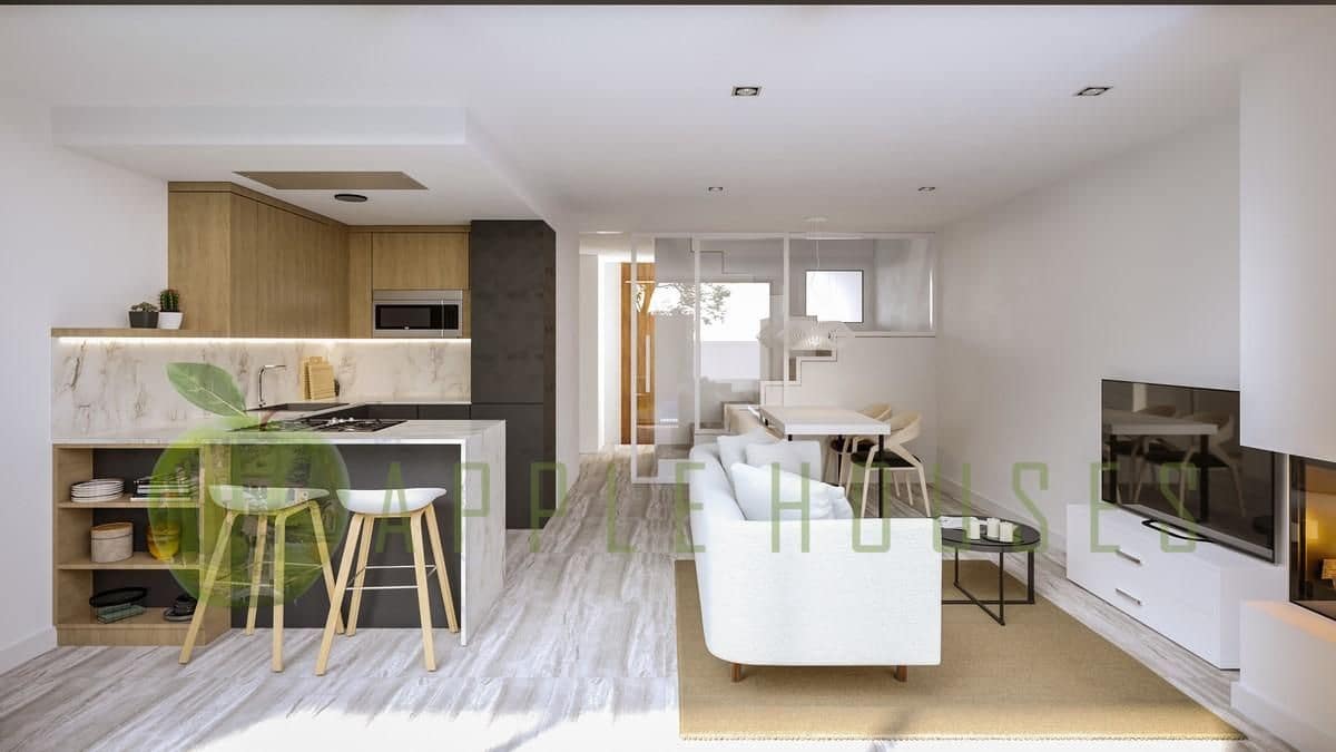 4 bedroom Villa for sale in Vilanova i la Geltru with garage - € 398,000 (Ref: 8814699)