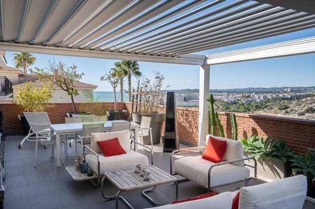 5 bedroom Villa for sale in Sitges with pool - € 1,850,000 (Ref: 8923708)