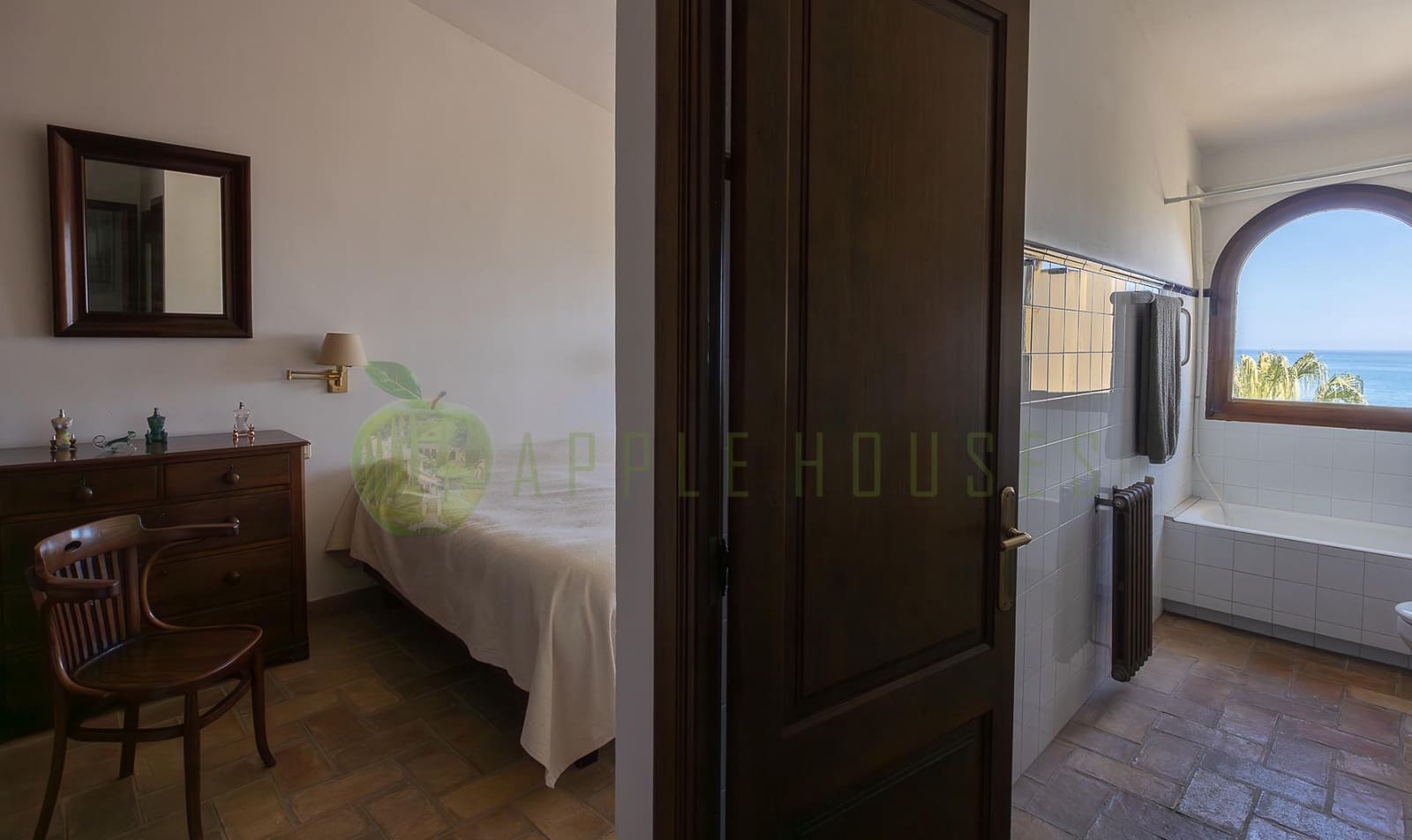 8 slaapkamer Villa te koop in Vilanova i la Geltru met zwembad garage - € 3.400.000 (Ref: 8938672)