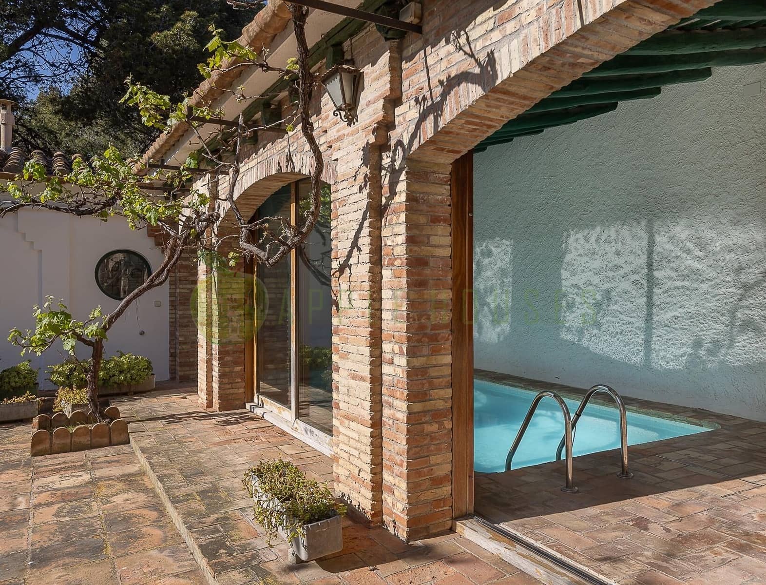 8 bedroom Villa for sale in Vilanova i la Geltru with pool garage - € 3,400,000 (Ref: 8938672)