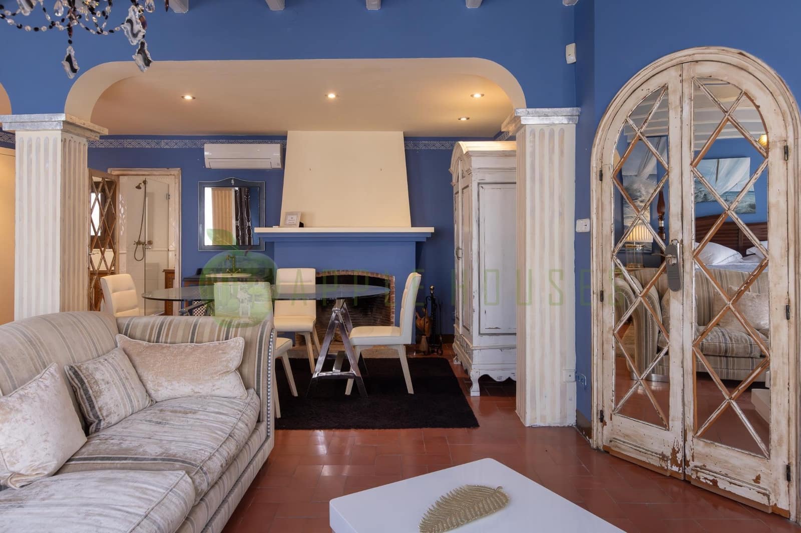 Chalet de 5 habitaciones en Sitges en venta - 1.740.000 € (Ref: 9048716)