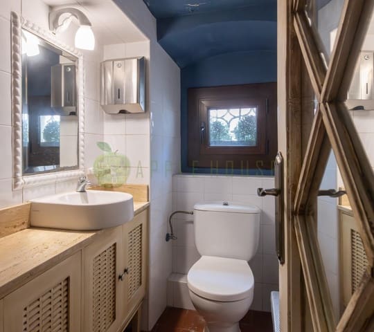 5 slaapkamer Villa te koop in Sitges - € 1.690.000 (Ref: 9048716)