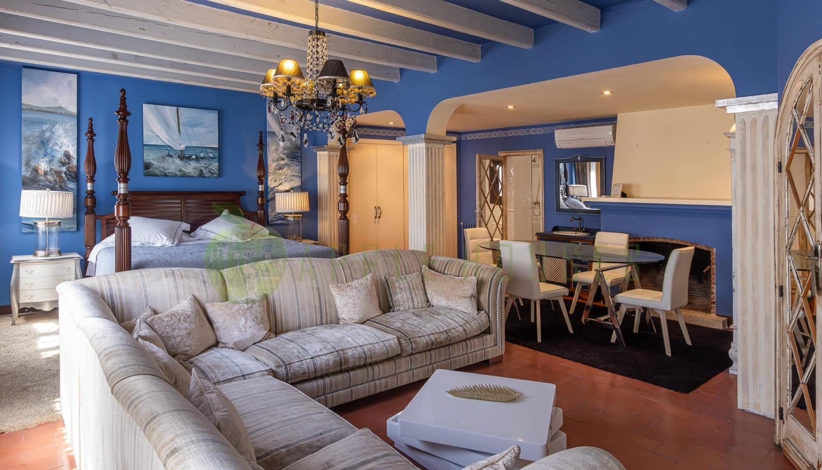 5 bedroom Villa for sale in Sitges - € 1,690,000 (Ref: 9048716)