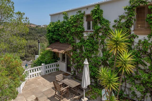 4 sypialnia Willa na sprzedaż w Canyelles z basenem - 345 000 € (Ref: 9073319)