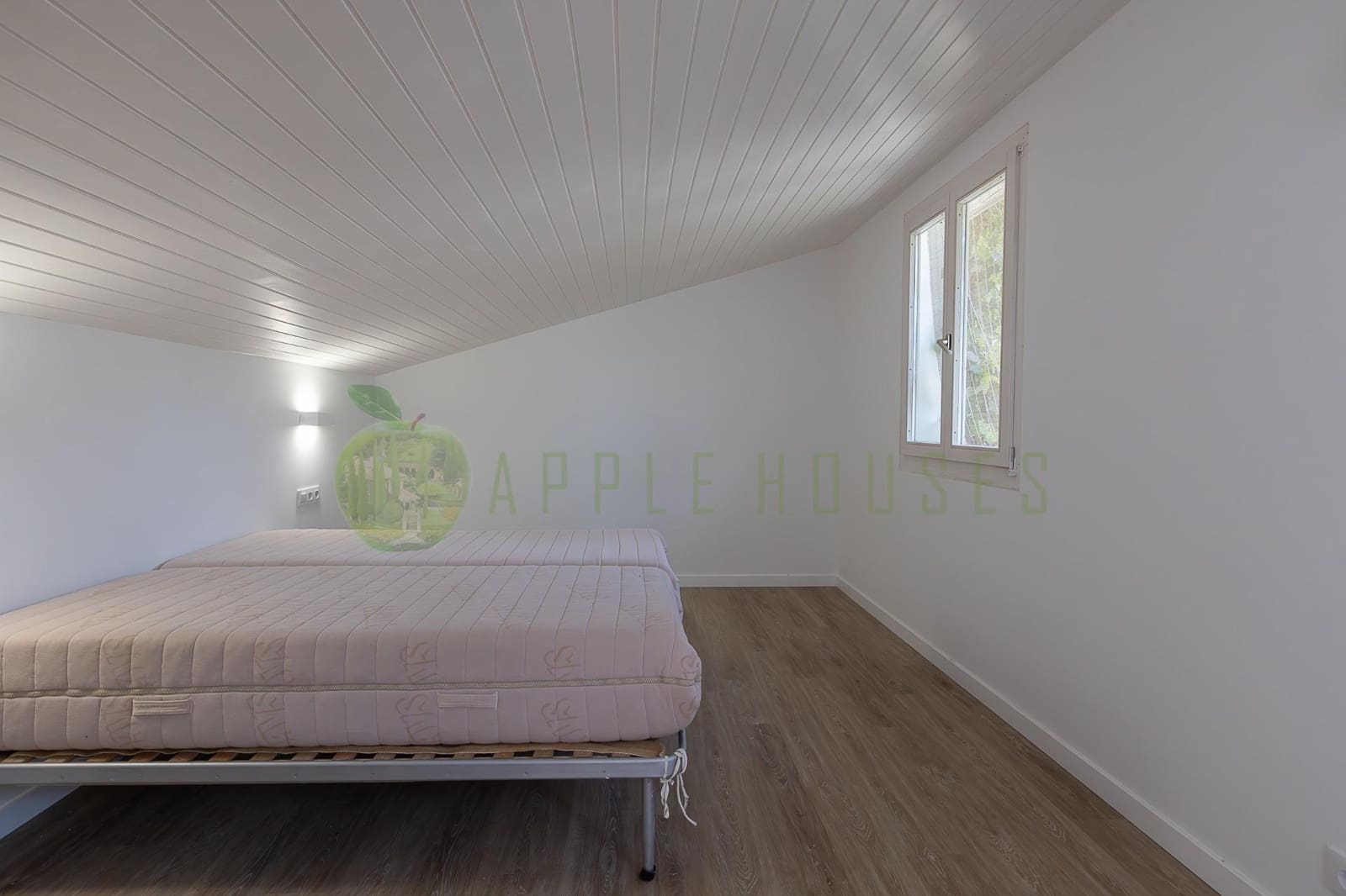 4 Zimmer Villa zu verkaufen in Canyelles mit Pool - 345.000 € (Ref: 9073319)