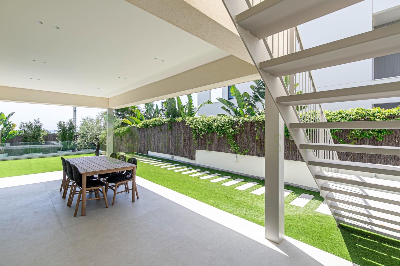 5 quarto Moradia para venda em Sitges com piscina garagem - 2 690 000 € (Ref: 9147055)