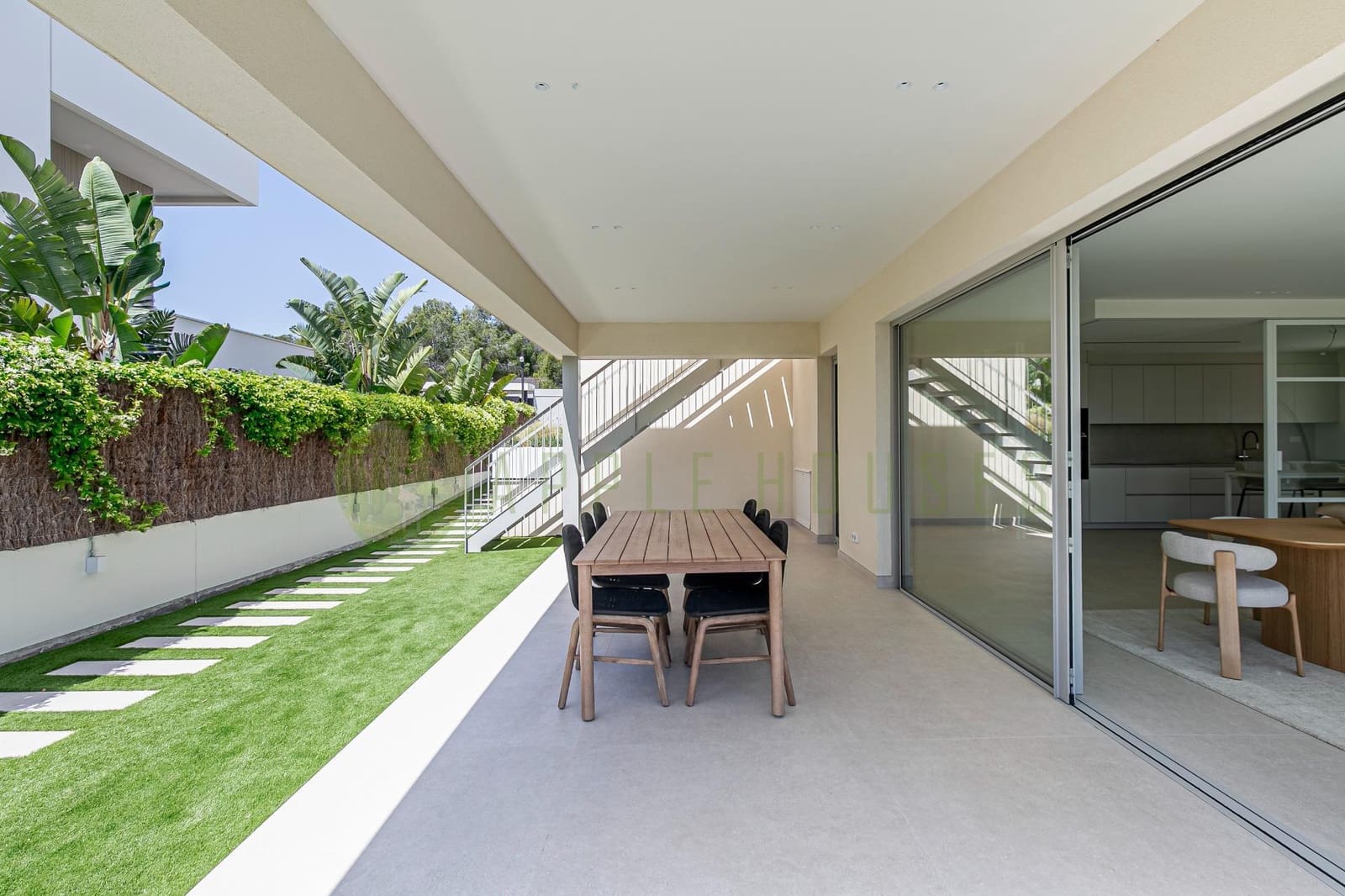 5 quarto Moradia para venda em Sitges com piscina garagem - 2 690 000 € (Ref: 9147055)