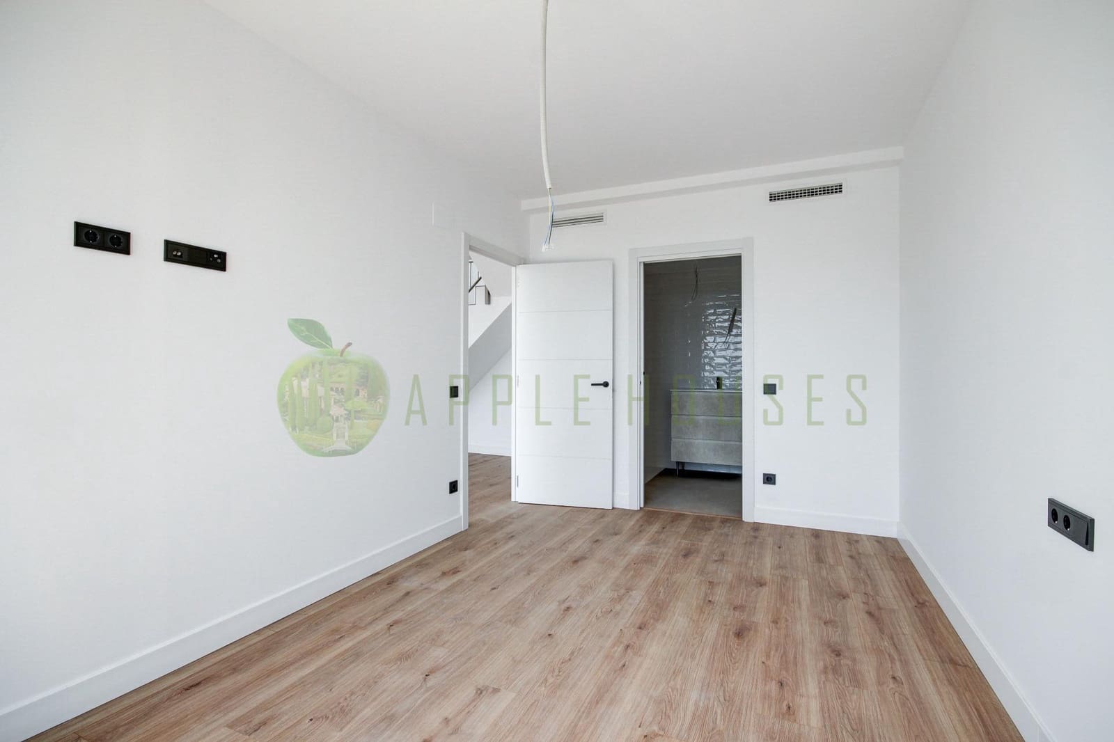 4 soveværelse Penthouse til salg i Vilanova i la Geltru med garage - € 478.000 (Ref: 9195484)