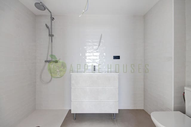 4 soveværelse Penthouse til salg i Vilanova i la Geltrú med garage - € 478.000 (Ref: 9195484)
