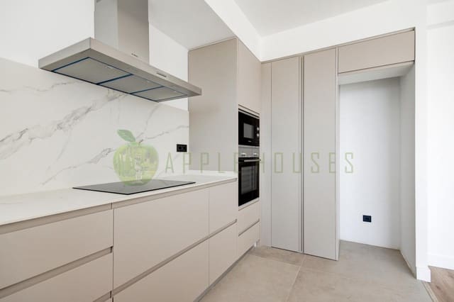 4 soveværelse Penthouse til salg i Vilanova i la Geltrú med garage - € 478.000 (Ref: 9195484)