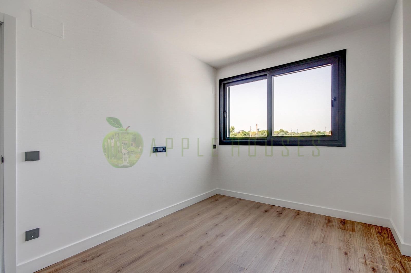 4 soverom Leilighet til salgs i Vilanova i la Geltru med garasje - € 363 000 (Ref: 9208558)