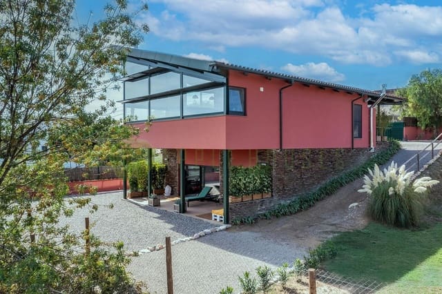 Chalet de 4 habitaciones en Sant Martí Sarroca en venta - 745.000 € (Ref: 9264475)