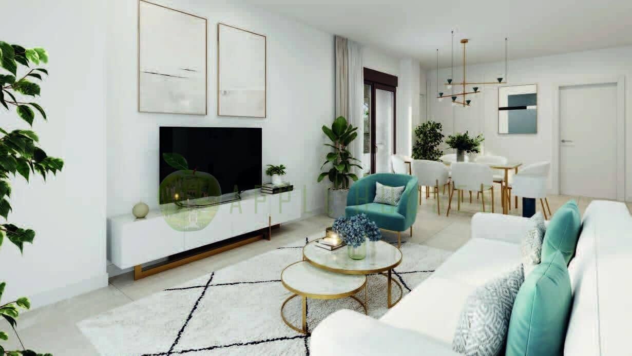 4 bedroom Semi-detached Villa for sale in Calafell with garage - € 435,000 (Ref: 9296863)
