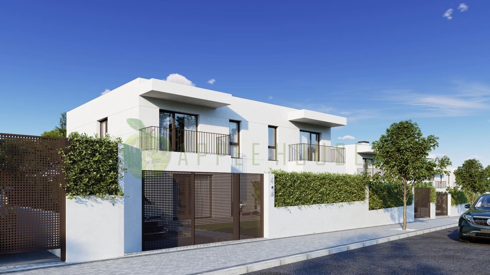 4 bedroom Semi-detached Villa for sale in Calafell with garage - € 435,000 (Ref: 9296863)