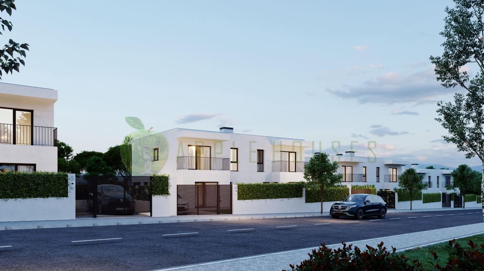 4 bedroom Semi-detached Villa for sale in Calafell with garage - € 435,000 (Ref: 9296863)
